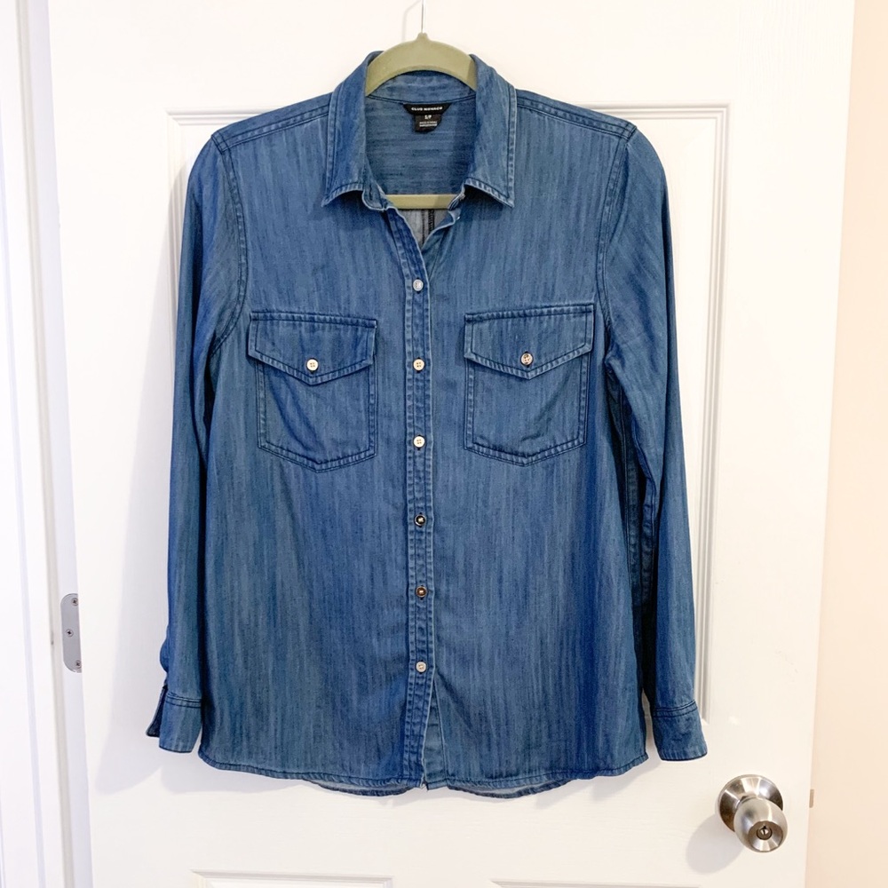 Club Monaco Denim Button-Down Shirt in Medium Blue